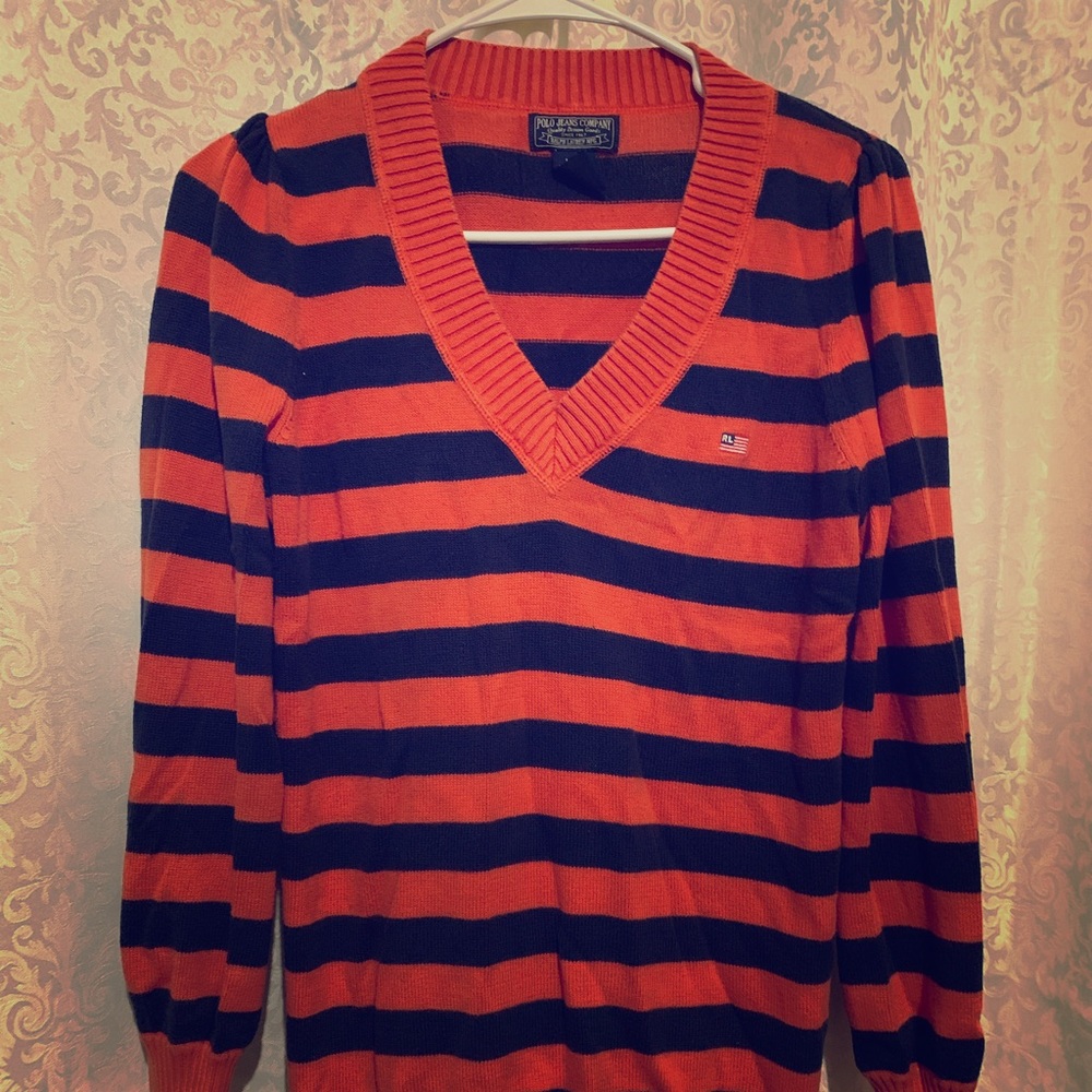 Men’s sweater